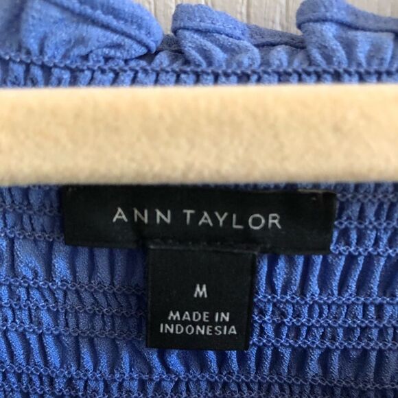 Ann Taylor Blouse smocked off the shoulder blouse - Picture 3 of 4